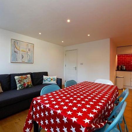 London Deluxe Apartments Mitcham Ngoại thất bức ảnh