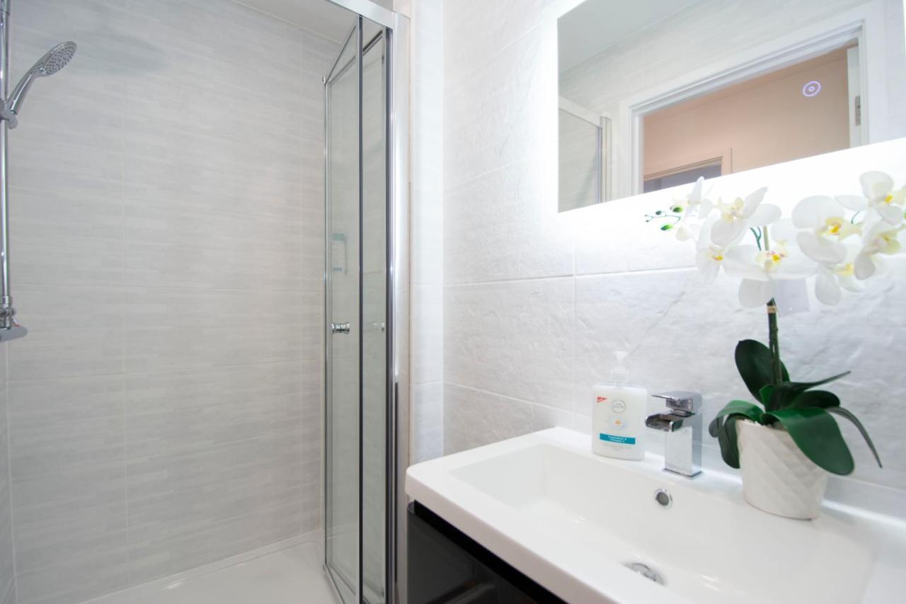 London Deluxe Apartments Mitcham Ngoại thất bức ảnh