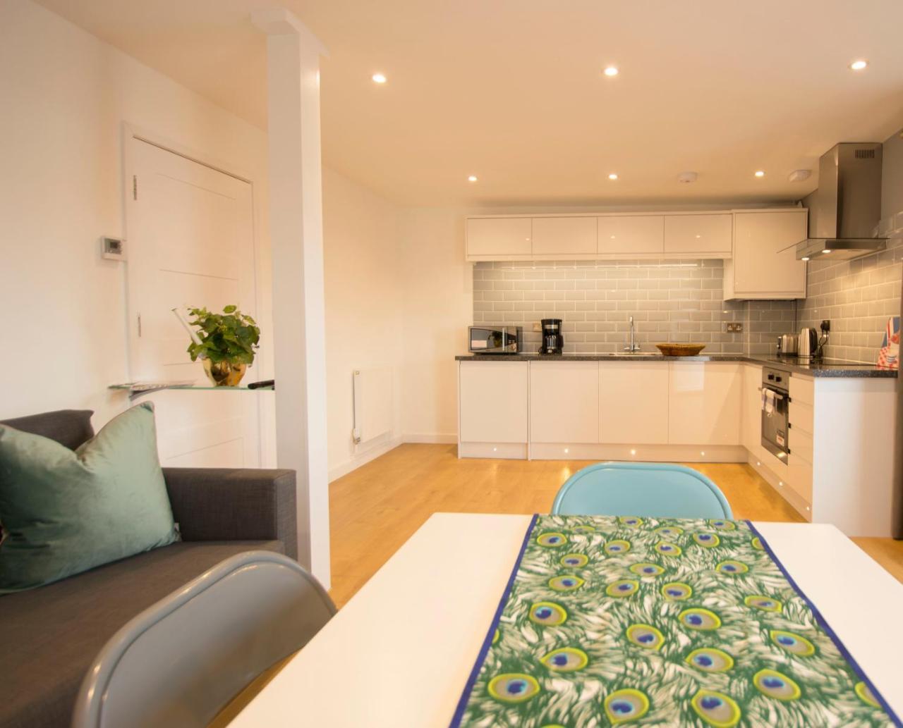 London Deluxe Apartments Mitcham Ngoại thất bức ảnh